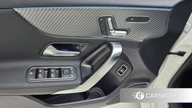 Mercedes-Benz A-Class W177 2025 Белый из Кореи, фото 5