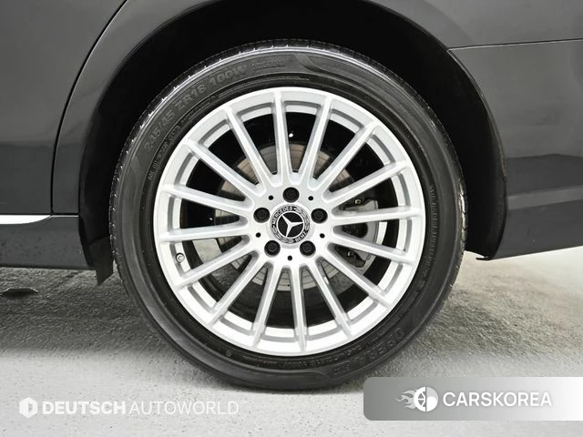 Mercedes-Benz E-Class W213 2023 Черный из Кореи, фото 5