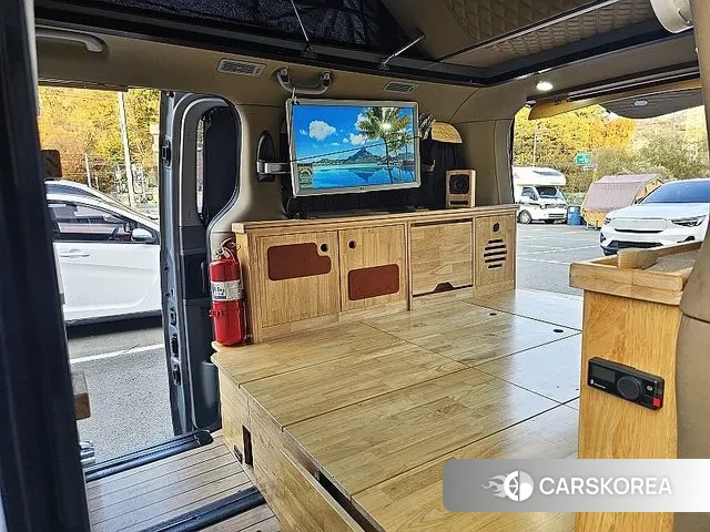 Hyundai The New Grand Starex 2019 Серебристо-серый из Кореи, фото 5