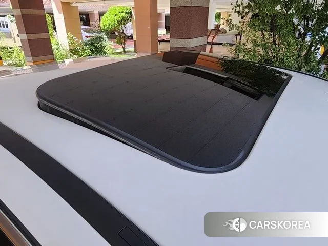 Mercedes-Benz C-Class W205 2018 Белый из Кореи, фото 5