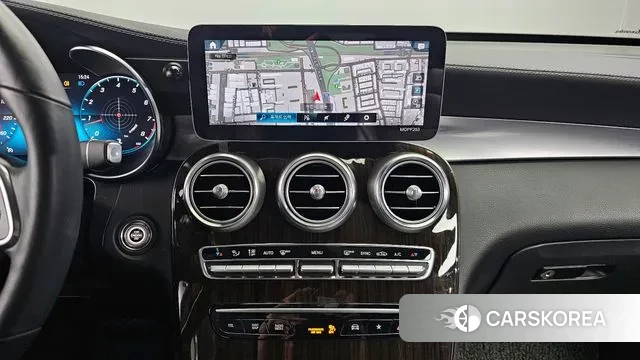 Mercedes-Benz GLC-Class X253 2020 Белый из Кореи, фото 5