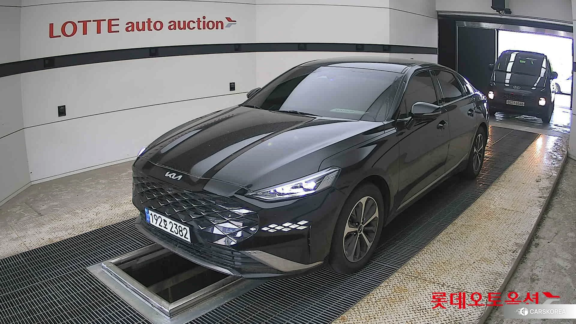 Kia K8 Hybrid 2022 Aurora Black Pearl из Кореи, фото 5