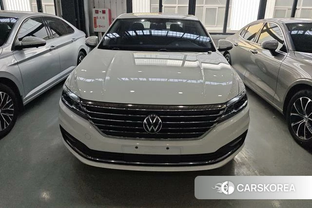 Volkswagen Lavida 2021 Белый из Китая, фото 5