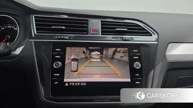 Volkswagen Tiguan second Generation 2018 Белый из Кореи, фото 5