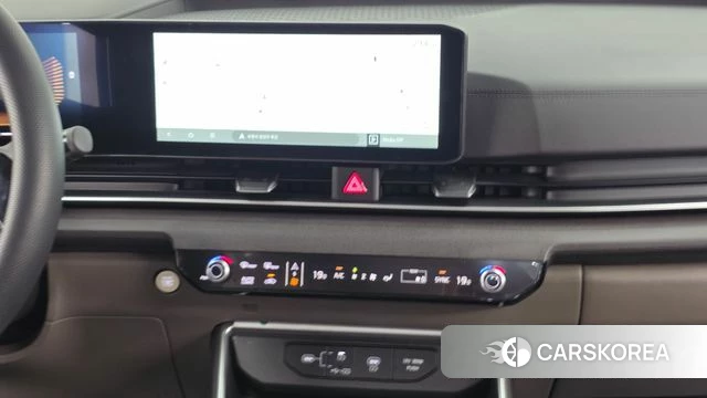 Kia The New Carnival 4th Generation 2025 Белый из Кореи, фото 5