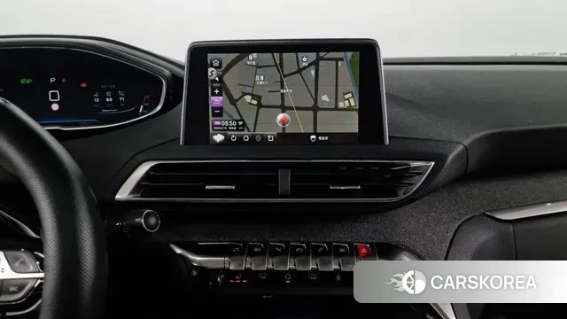 Peugeot 3008 second generation 2018 Белый из Кореи, фото 5