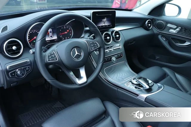 Mercedes-Benz Class C id 4207070 из Китая 5