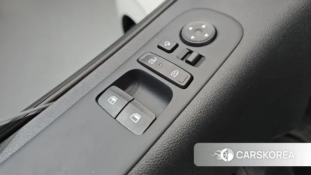 Hyundai Staria 2024 Белый из Кореи, фото 5