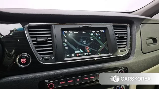 Kia The New Carnival 2019 Черный из Кореи, фото 5