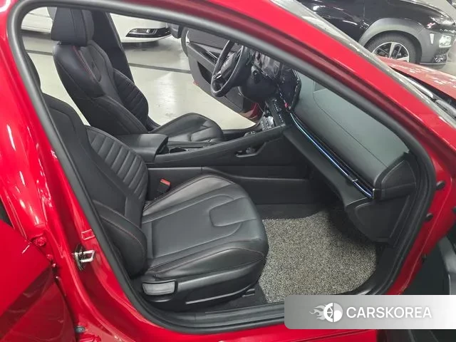 Hyundai Avante (CN7) 2021 Красный из Кореи, фото 5