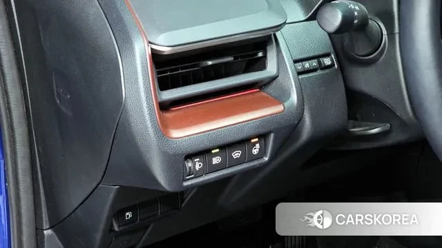 Toyota Prius 5th Generation 2024 Синий из Кореи, фото 5