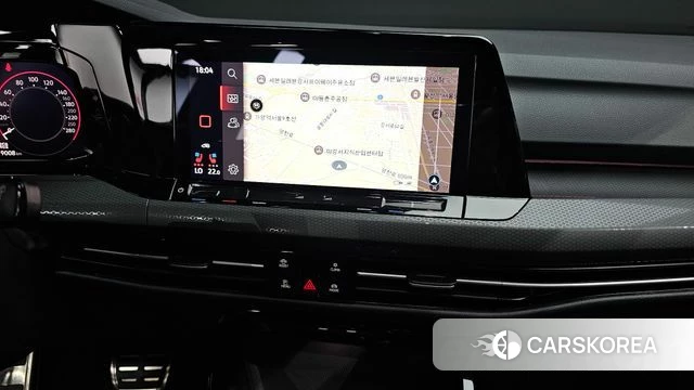 Volkswagen Golf 8th Generation 2024 Белый из Кореи, фото 5