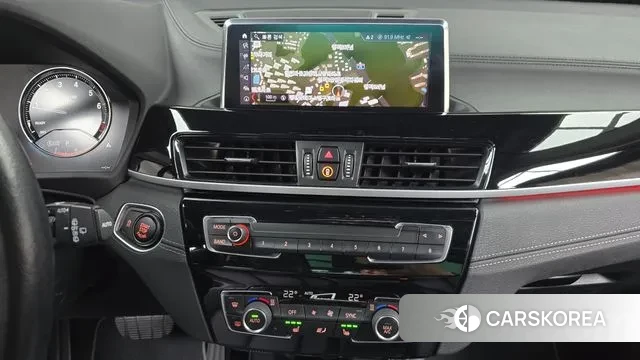 BMW X1 (F48) 2021 Белый из Кореи, фото 5