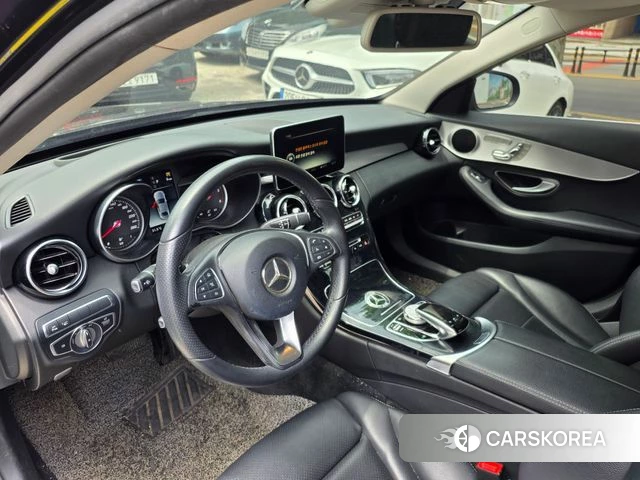 Mercedes-Benz C-Class W205 2018 Черный из Кореи, фото 5