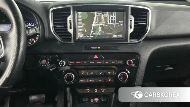 Kia Sportage 4th Generation 2018 Белый из Кореи, фото 5