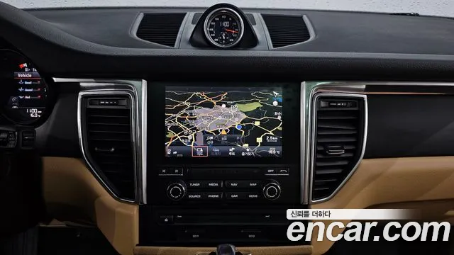 Porsche Macan 2018 Серый из Кореи, фото 5