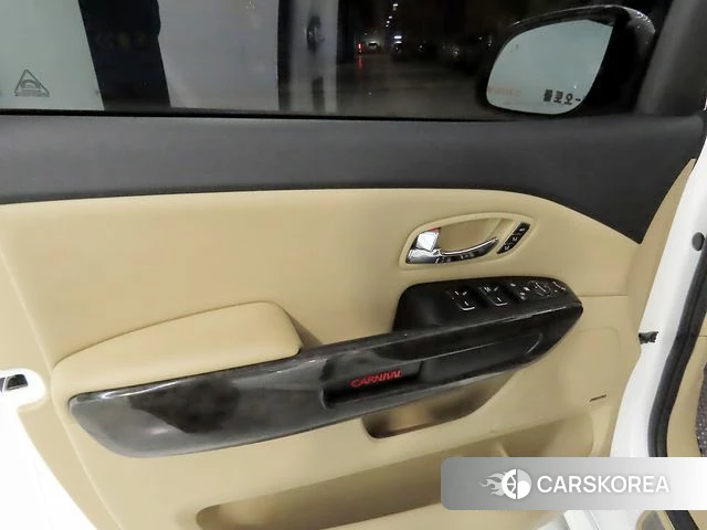 Kia The New Carnival 2019 Белый из Кореи, фото 5