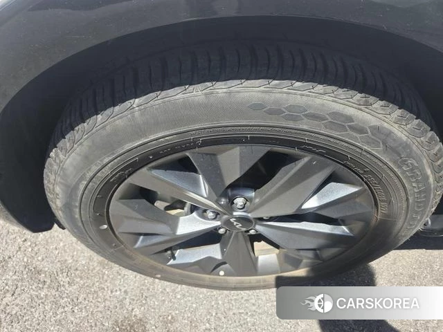 Kia Sportage 5th Generation 2024 Белый из Кореи, фото 5