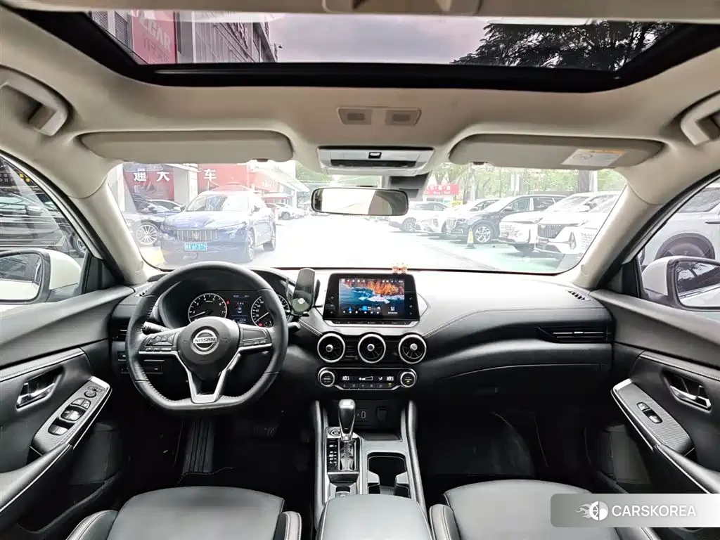 Nissan Xuan Yi 2023 Белый из Китая, фото 5