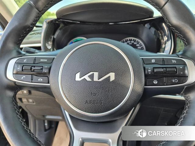 Kia K5 Hybrid 3rd Generation 2022 Черный из Кореи, фото 5