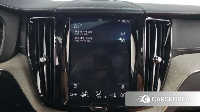 Volvo XC60 second Generation 2018 Белый из Кореи, фото 5