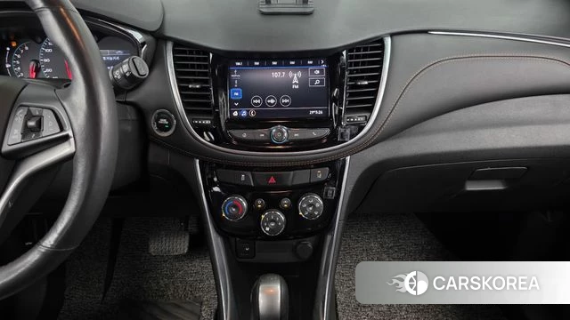 Chevrolet (GM Daewoo) The New Trax 2022 Черный из Кореи, фото 5