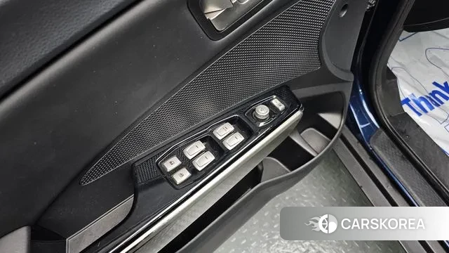 Ssangyong Tivoli Armor 2018 Синий из Кореи, фото 5