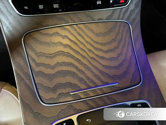 Mercedes-Benz E-Class W213 2022 Черный из Кореи, фото 5