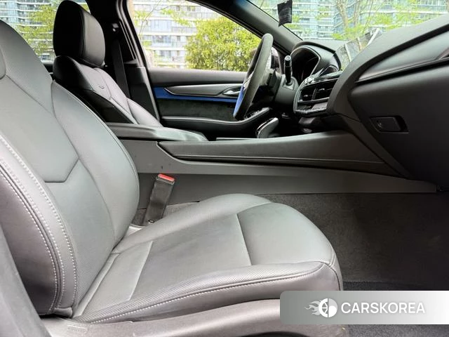 Cadillac CT5 2021 Синий из Китая, фото 5