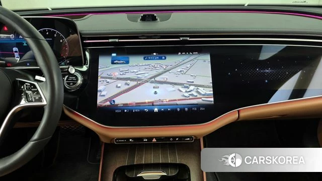 Mercedes-Benz E-Class W214 2024 Белый из Кореи, фото 5