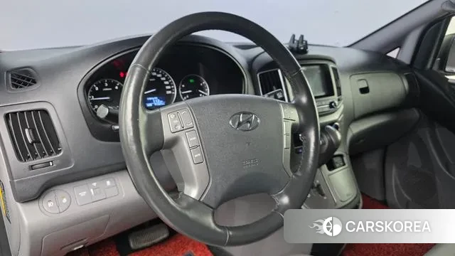 Hyundai The New Grand Starex 2018 Белый из Кореи, фото 5