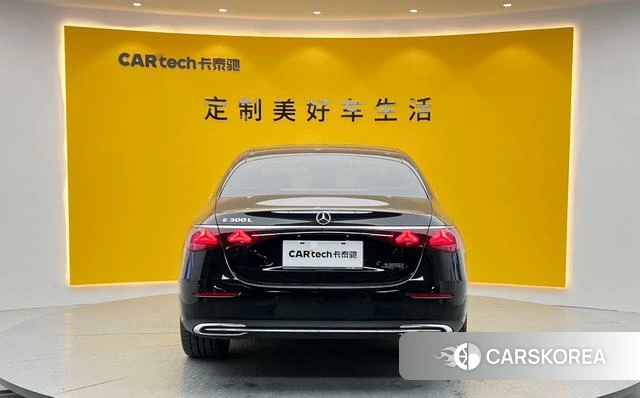 Mercedes-Benz E-class 2024 Черный из Китая, фото 5