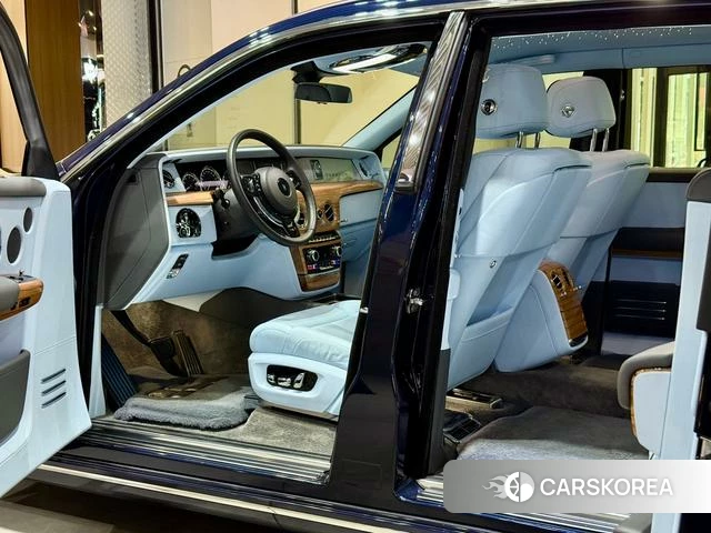 Rolls-Royce Phantom 2020 Синий из Китая, фото 5