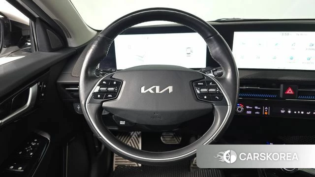 Kia EV6 2023 Белый из Кореи, фото 5