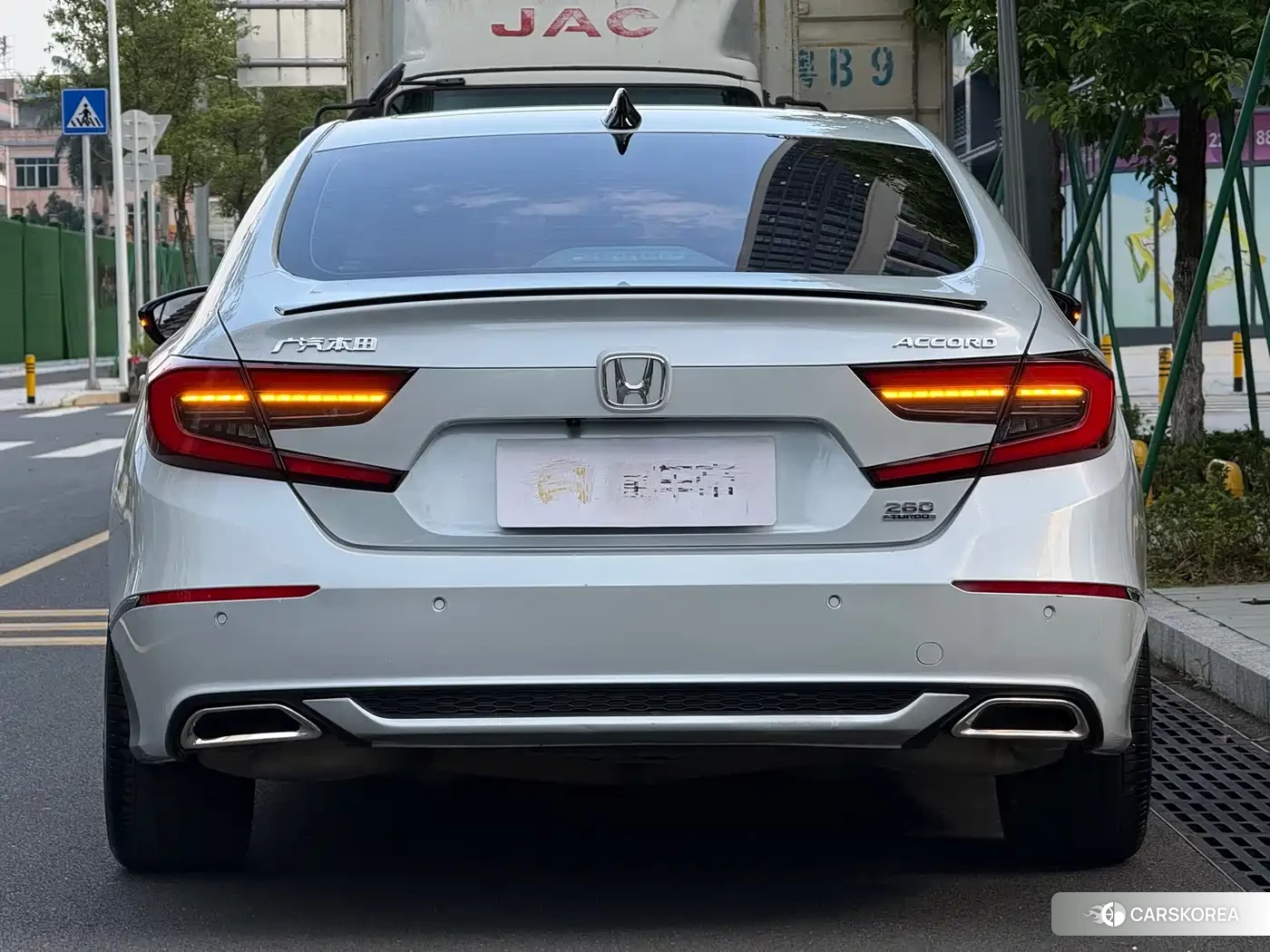 Honda Accord 2022 Белый из Китая, фото 5