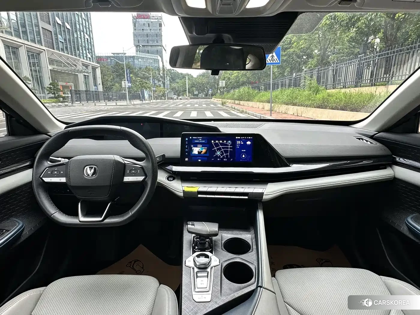Chang'an UNI-V Smart iDD 2023 Черный из Китая, фото 5