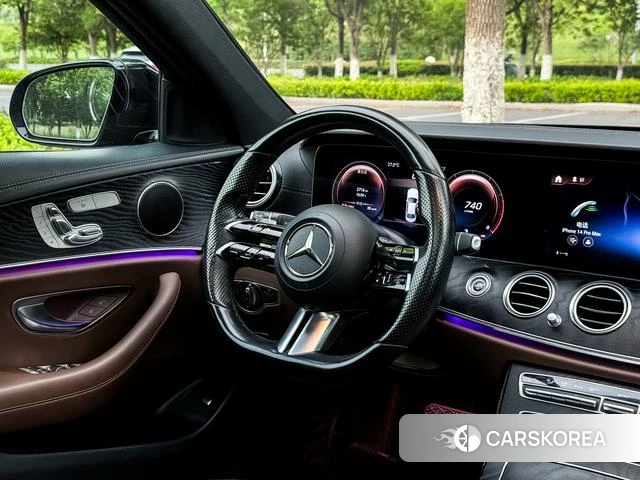 Mercedes-Benz E-class (imported) 2021 Черный из Китая, фото 5