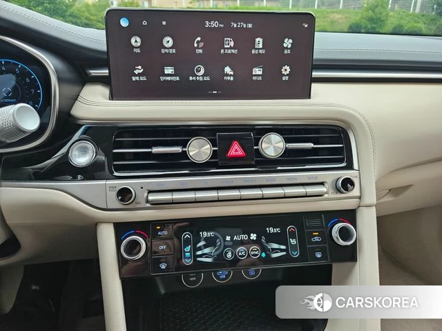 Genesis The New G70 2024 Белый из Кореи, фото 5