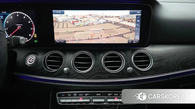 Mercedes-Benz E-Class W213 2019 Белый из Кореи, фото 5