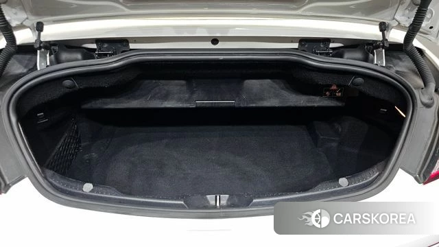 Mercedes-Benz C-Class W205 2022 Белый из Кореи, фото 5