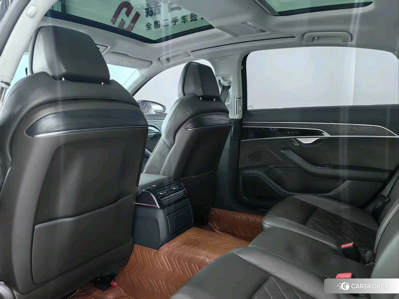 Audi A8 2020 Черный из Китая, фото 5
