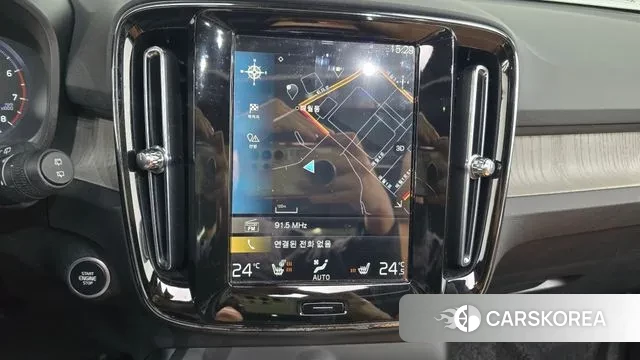 Volvo XC40 2022 Серый из Кореи, фото 5