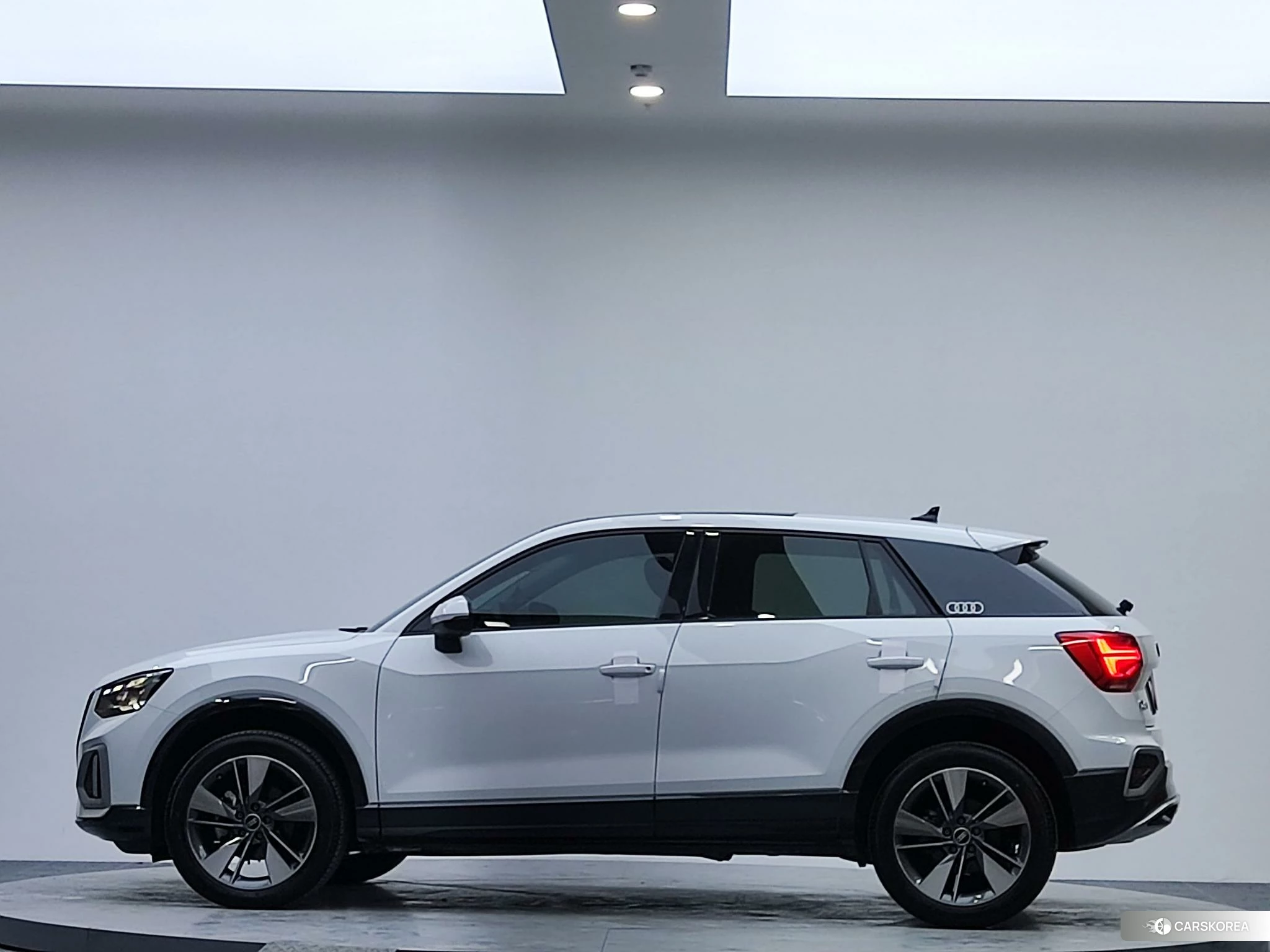 Audi Q2L 2021 Белый из Китая, фото 5
