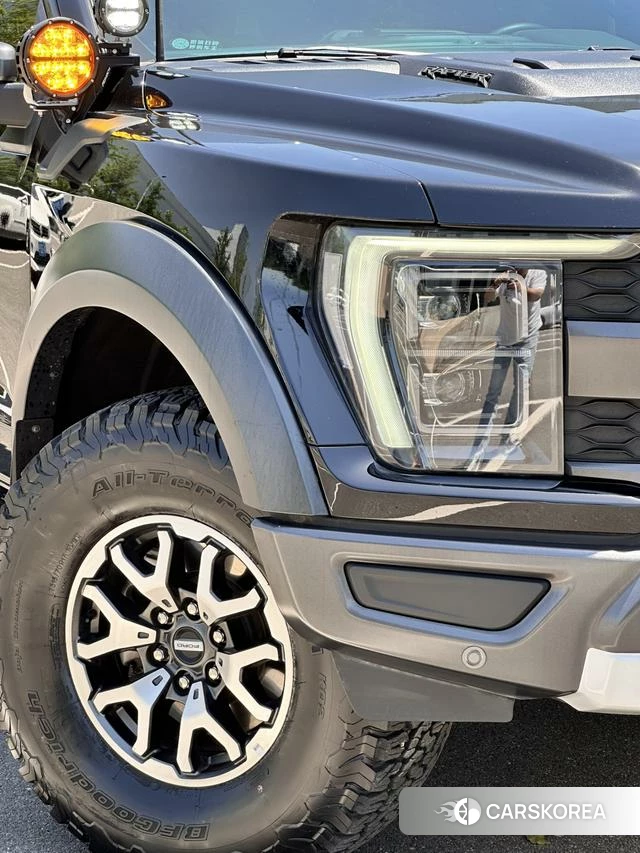 Ford F-150 Raptor 2024 Черный из Китая, фото 5