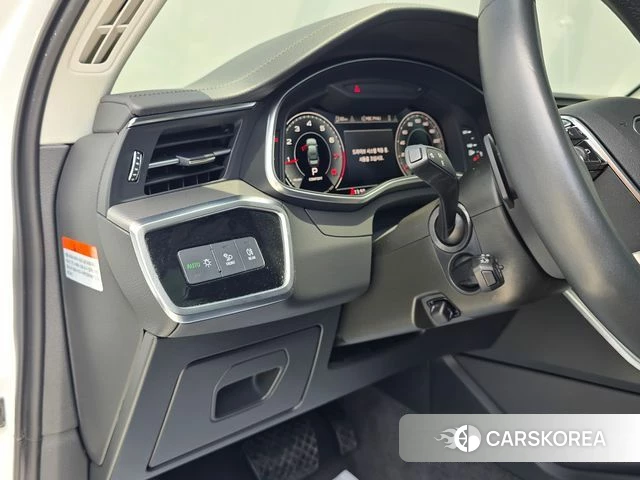 Audi A6 (C8) 2023 Белый из Кореи, фото 5