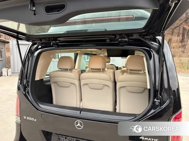 Mercedes-Benz V-Class 2025 Черный из Кореи, фото 5