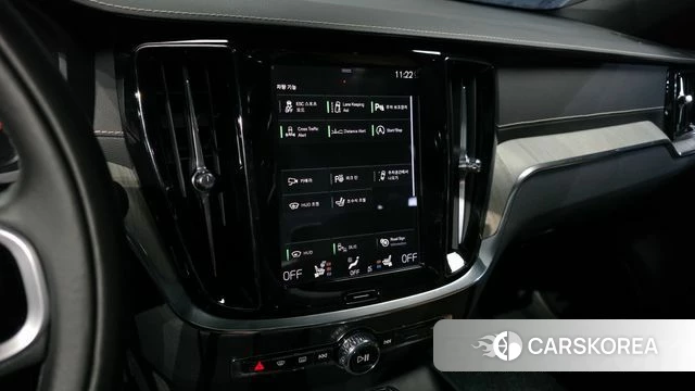 Volvo S60 3rd generation 2020 Белый из Кореи, фото 5