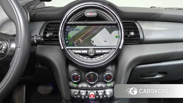 Mini Cooper S 2021 Серебристо-серый из Кореи, фото 5