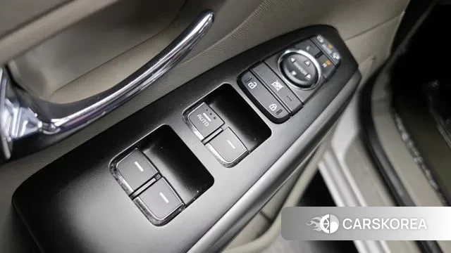Kia The New Carnival 2019 Белый из Кореи, фото 5