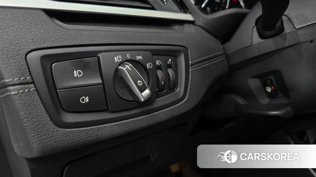 BMW X1 (F48) 2022 Белый из Кореи, фото 5